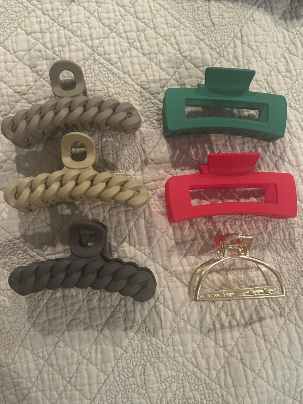 Set of 6 Trendy Hair Claw Clips